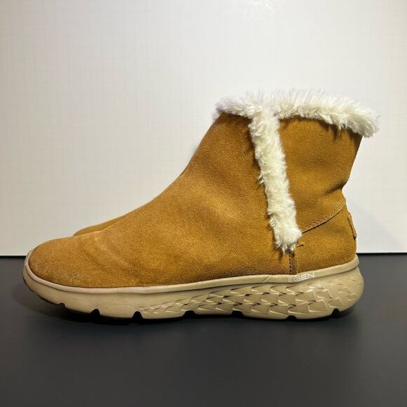 Womens SKECHERS On The Go Joy Bundle Up Tan Fur Lined Ankle Boots / Size 9 - Picture 4 of 9
